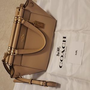 New Coach Satchel handbag beige 31918